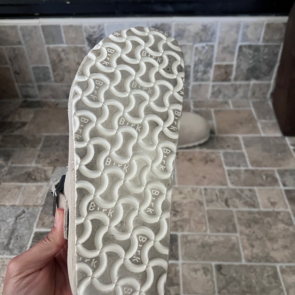 Birkenstock London Men's Light Beige Suede Loafers - Picture 4 of 5